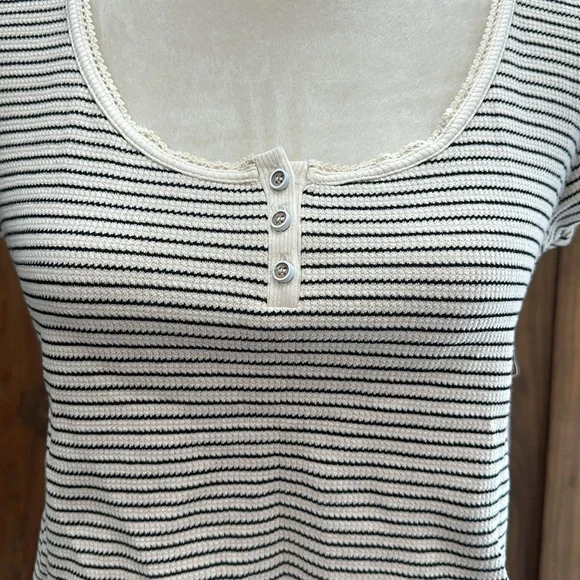 Atelier Crop Top - Picture 2 of 7